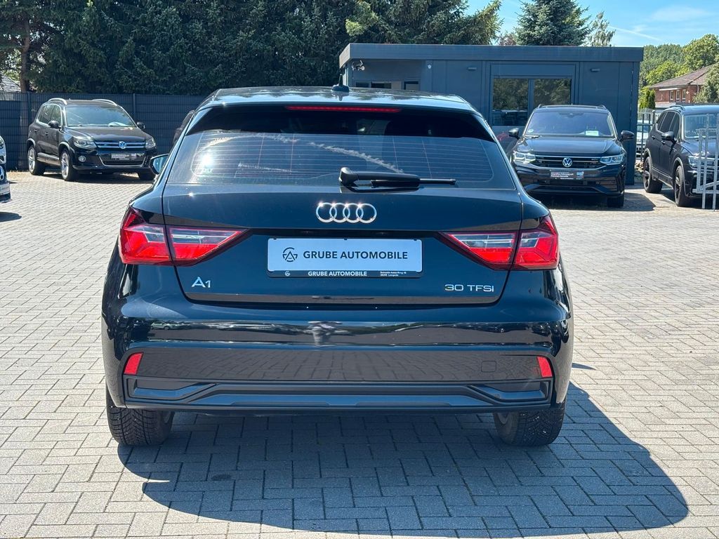 Audi A1 2023 г. Чёрный, пробег 28000 км