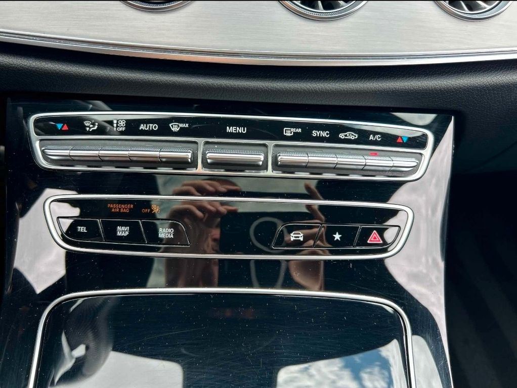 Mercedes-Benz CLS 400 2021 г. Чёрный, пробег 30000 км
