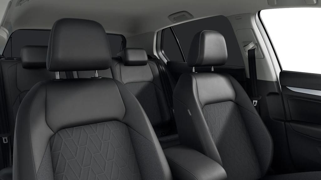 Volkswagen Golf 2025 г. Белый, пробег 25173 км