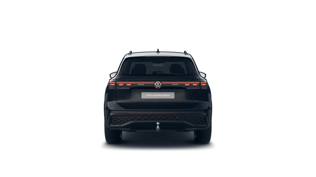 Volkswagen Tiguan 2025 г. Чёрный, пробег 5843 км