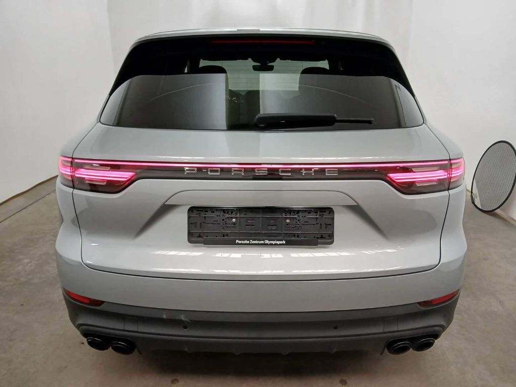 Porsche Cayenne 2023 г. Серебристый, пробег 47771 км