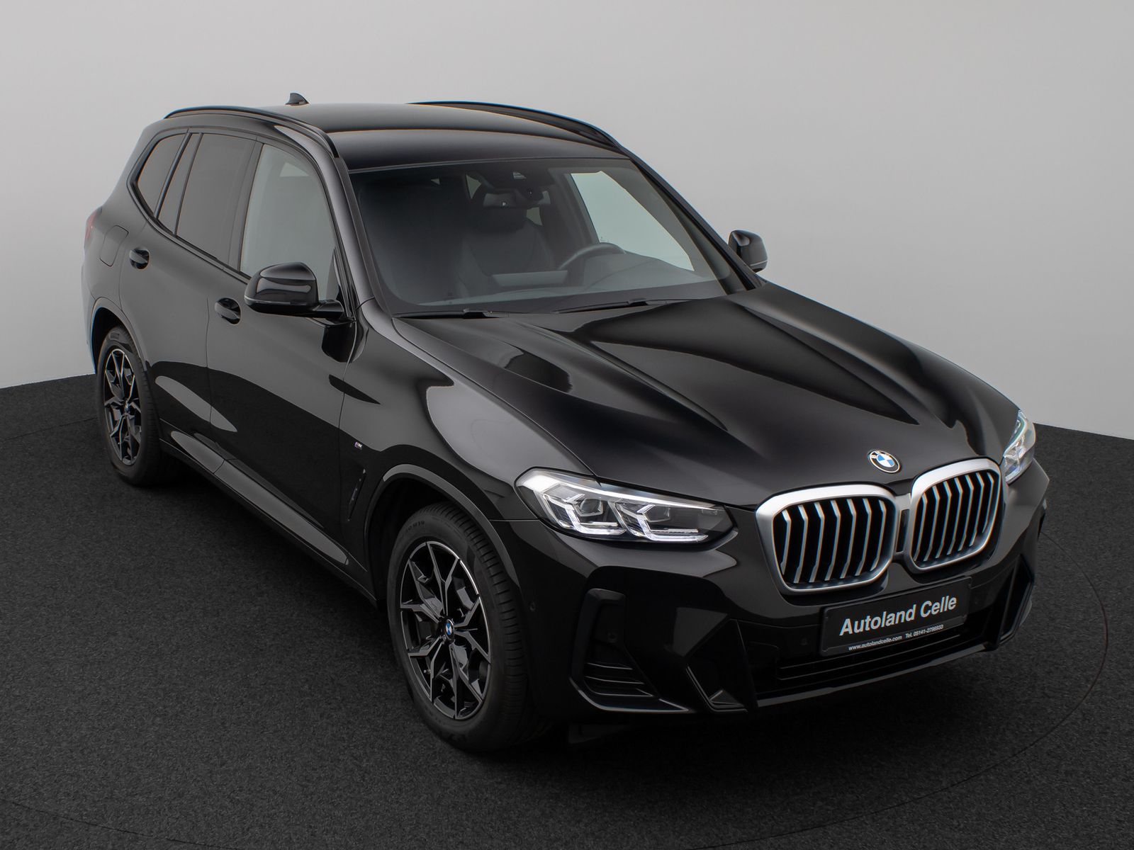 BMW X3 2023 г. Чёрный, пробег 55484 км