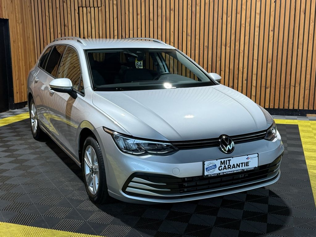 Volkswagen Golf 2024 г. Серебристый, пробег 53142 км