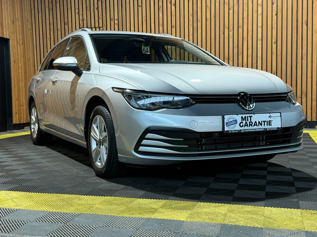 Volkswagen Golf 2024 г. Серебристый, пробег 53142 км