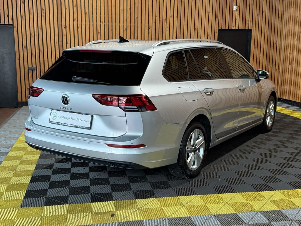 Volkswagen Golf 2024 г. Серебристый, пробег 53142 км