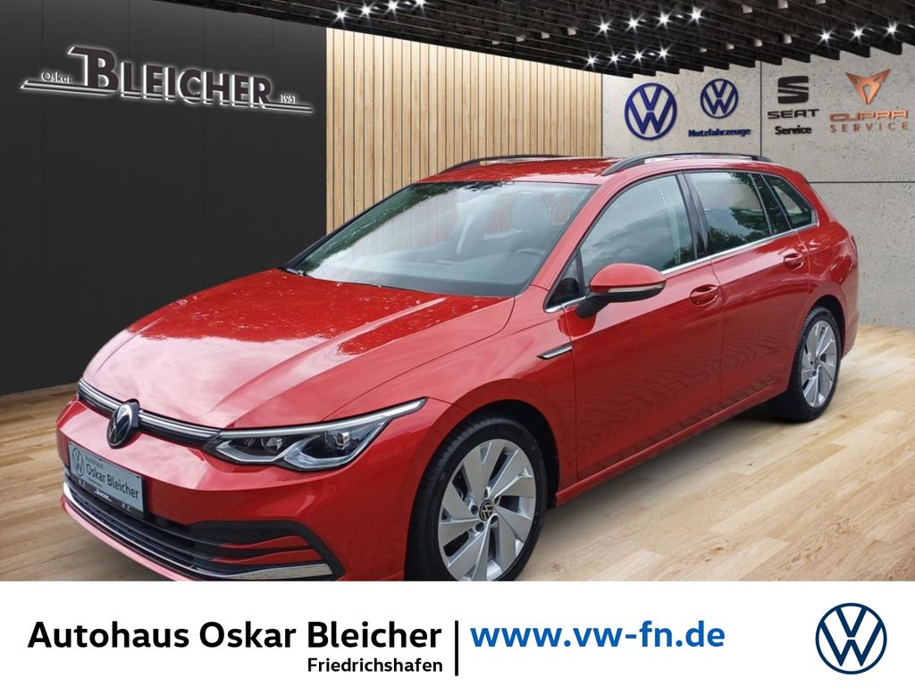 Volkswagen Golf 2023 г. Красный, пробег 53590 км