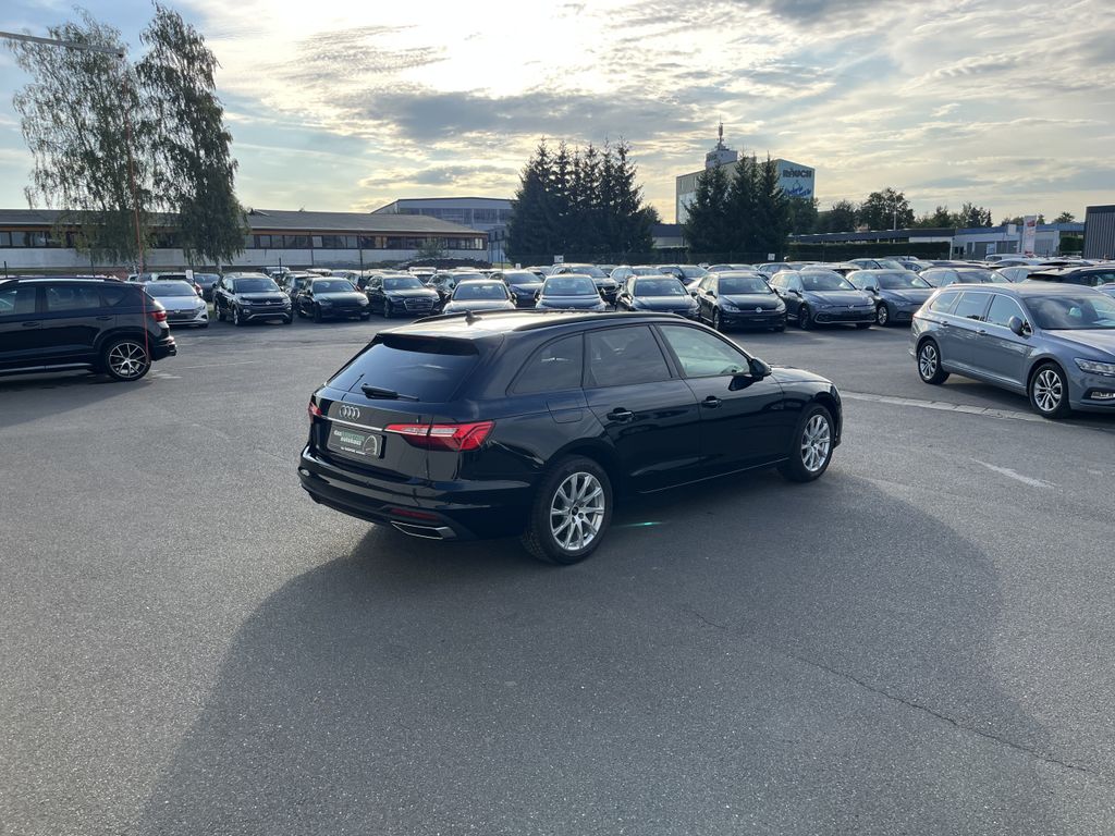 Audi A4 2022 г. Чёрный, пробег 49380 км