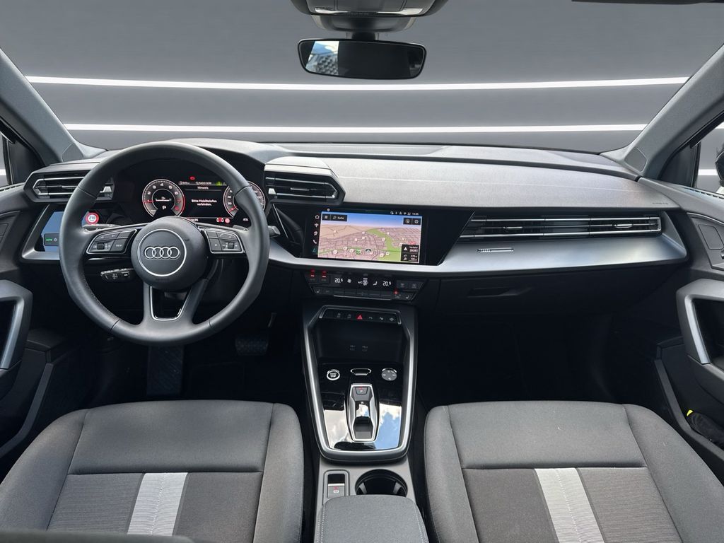 Audi A3 2025 г. Чёрный, пробег 31424 км