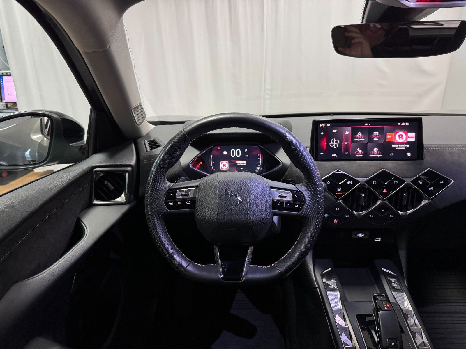 DS Automobiles DS3 CROSSBACK 2023 г. Серый, пробег 41300 км