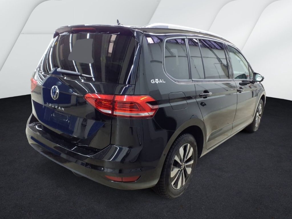 Volkswagen Touran 2025 г. Чёрный, пробег 26060 км
