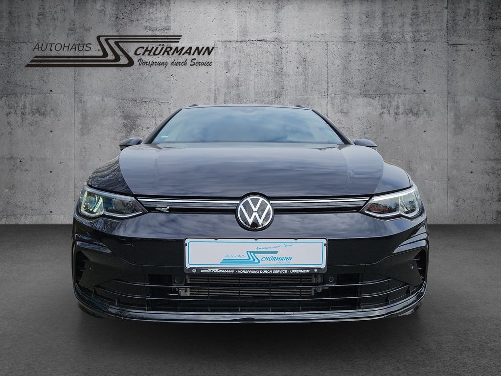 Volkswagen Golf 2023 г. Чёрный, пробег 9170 км