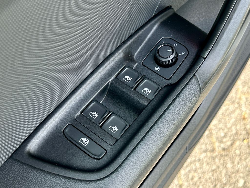 Audi A1 2024 г. Серебристый, пробег 31490 км