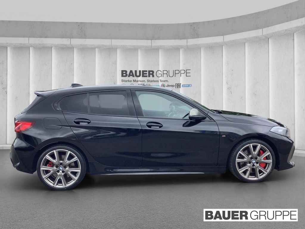BMW M135 2022 г. Чёрный, пробег 44200 км