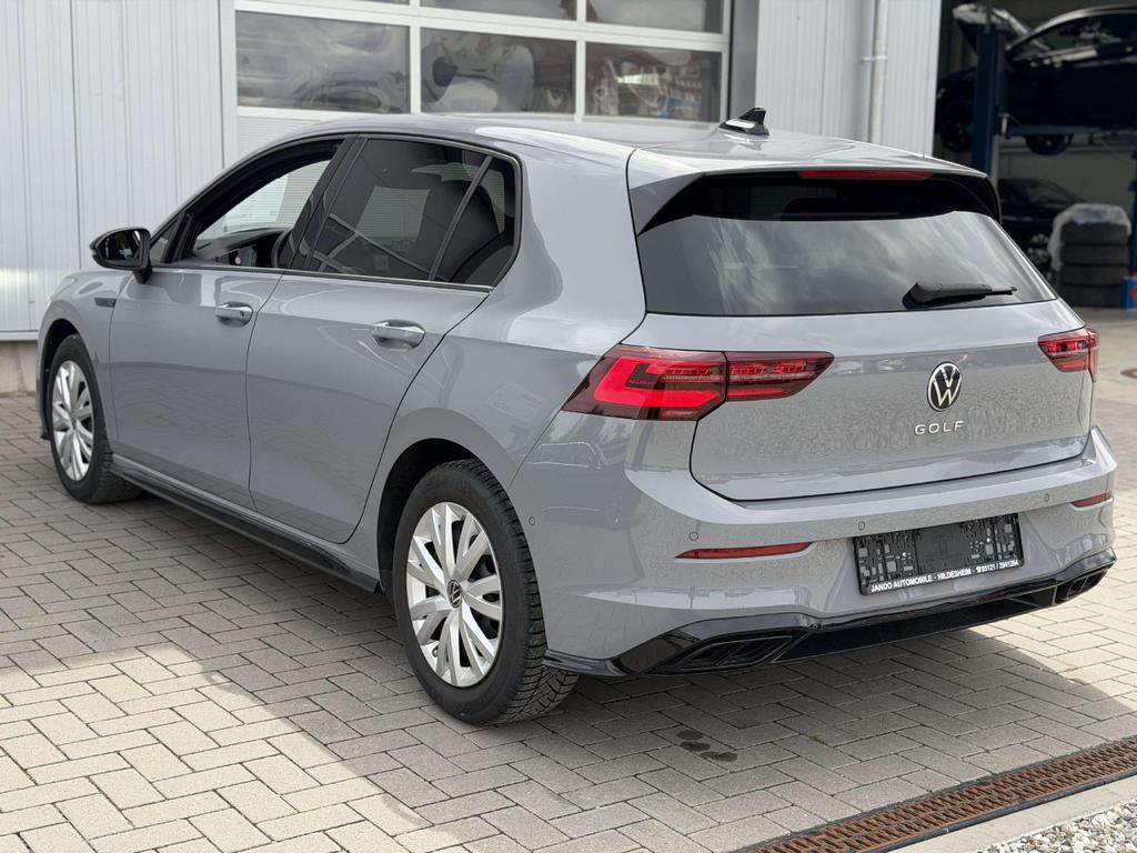 Volkswagen Golf 2024 г. Серый, пробег 50961 км