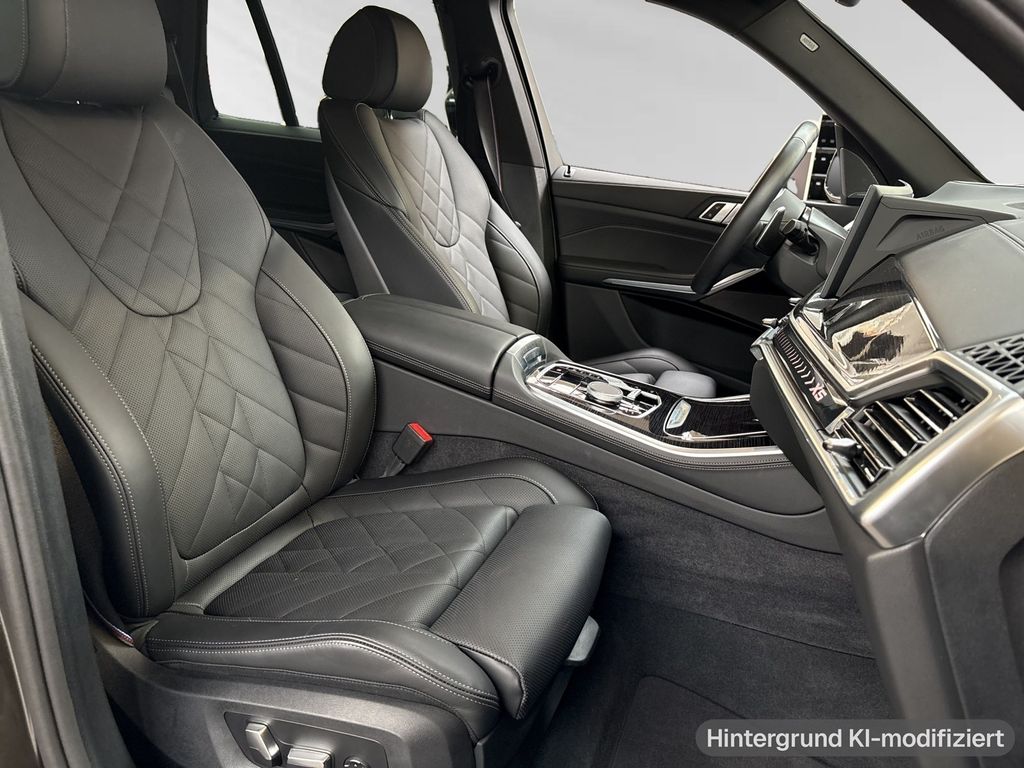 BMW X5 2025 г. Зелёный, пробег 13900 км