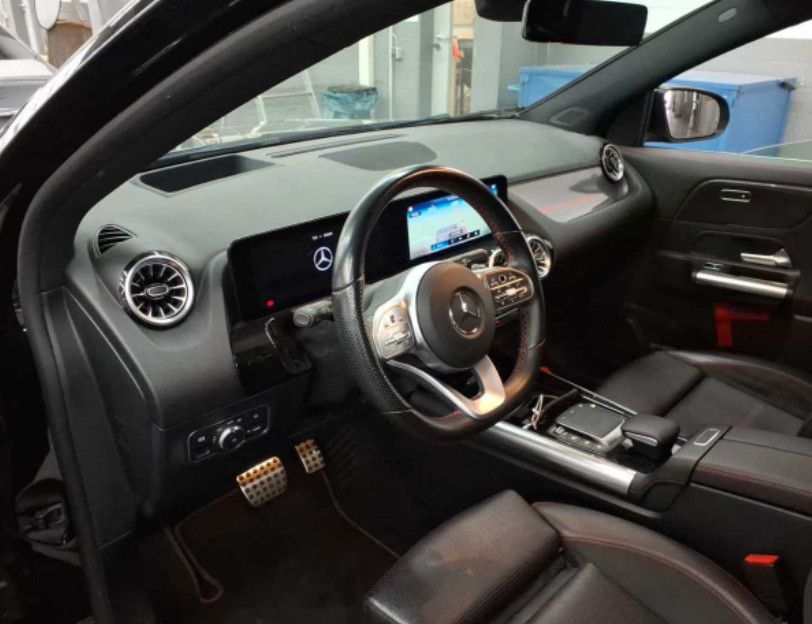 Mercedes-Benz GLA 250 2021 г. Чёрный, пробег 54640 км