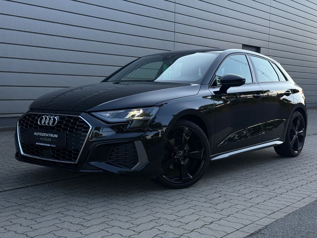 Audi A3 2023 г. Чёрный, пробег 50118 км