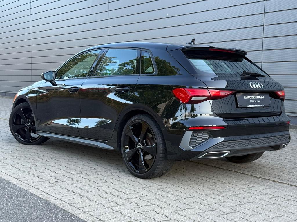 Audi A3 2023 г. Чёрный, пробег 50118 км