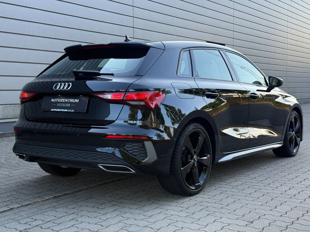 Audi A3 2023 г. Чёрный, пробег 50118 км