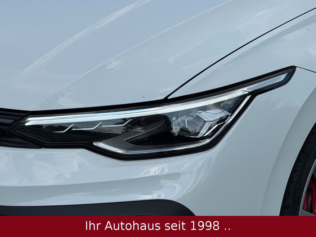Volkswagen Golf 2025 г. Белый, пробег 36000 км