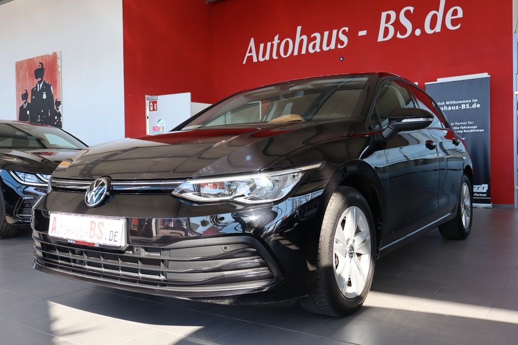 Volkswagen Golf 2023 г. Чёрный, пробег 36266 км