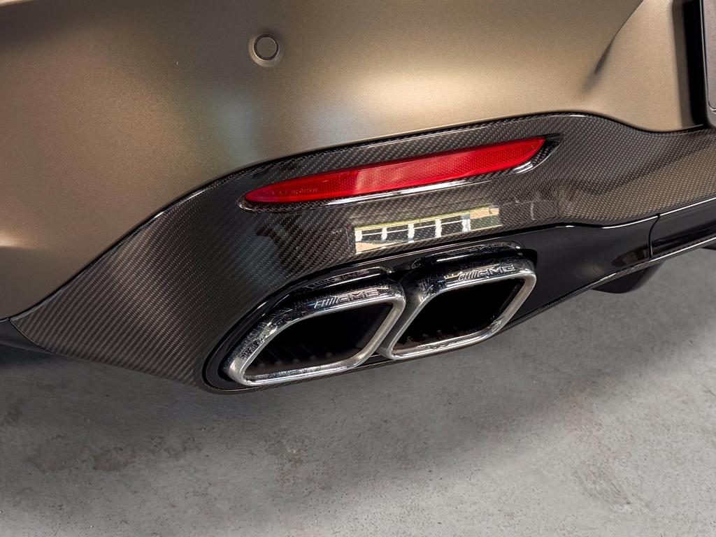 Mercedes-Benz SL 63 AMG 2022 г. Серый, пробег 8485 км
