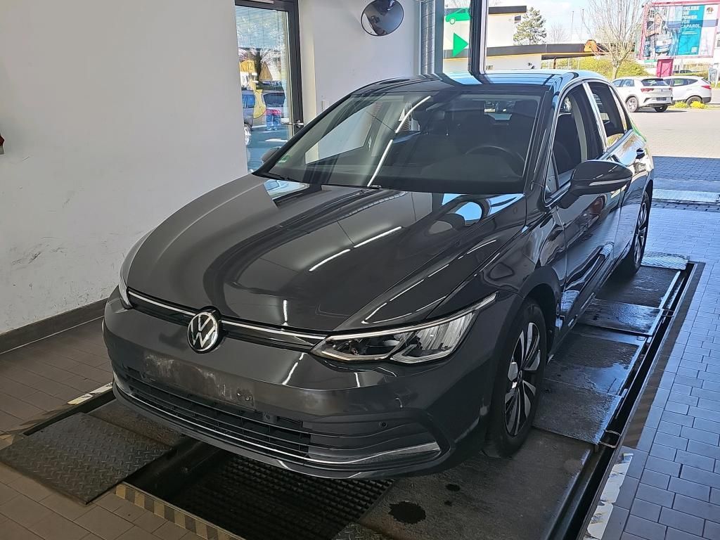 Volkswagen Golf 2024 г. Серый, пробег 15577 км