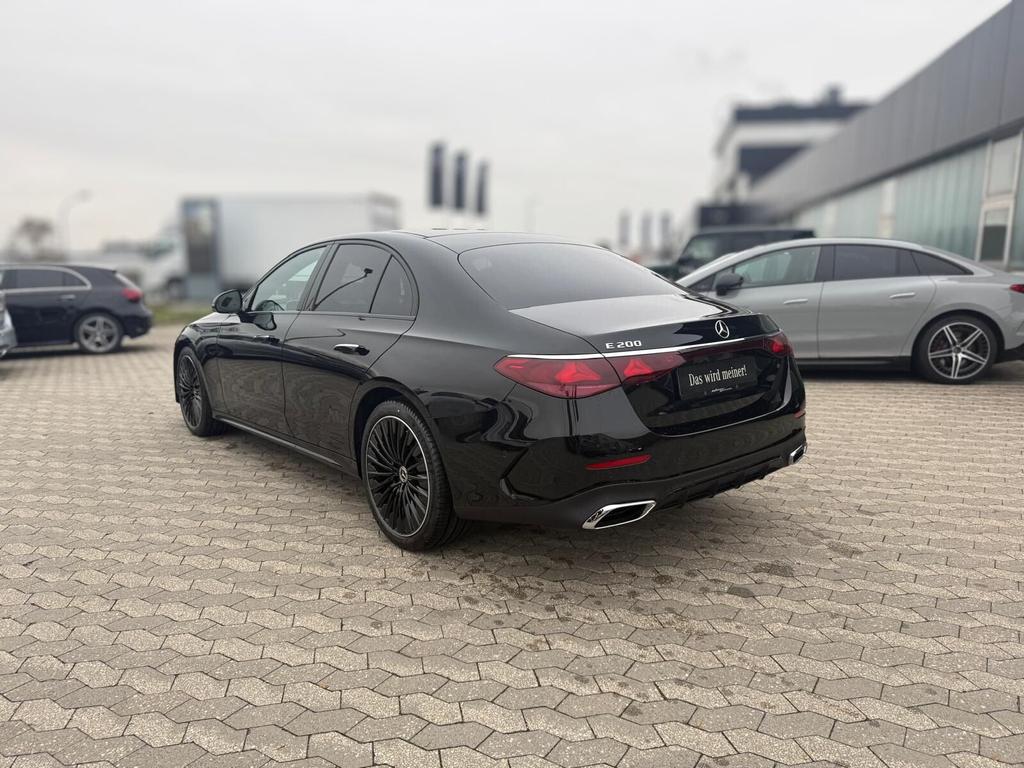 Mercedes-Benz E 200 2026 г. Чёрный, пробег 9444 км