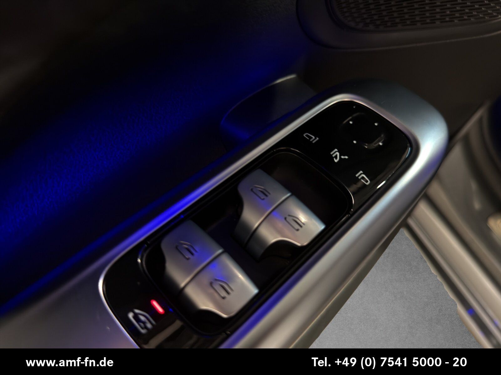 Mercedes-Benz C 180 2023 г. Серый, пробег 46500 км