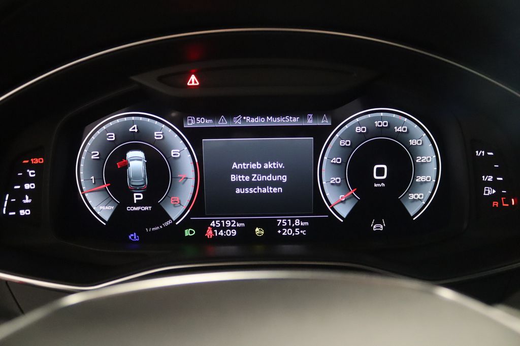 Audi A6 2023 г. Чёрный, пробег 45100 км