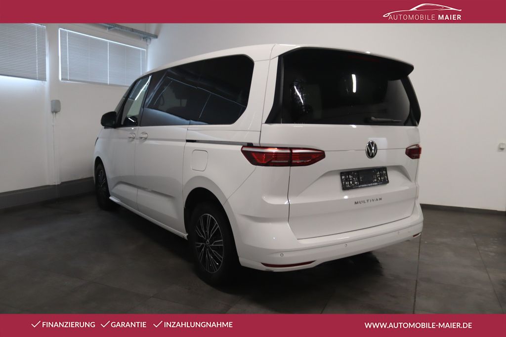 Volkswagen T7 MULTIVAN 2023 г. Белый, пробег 33400 км