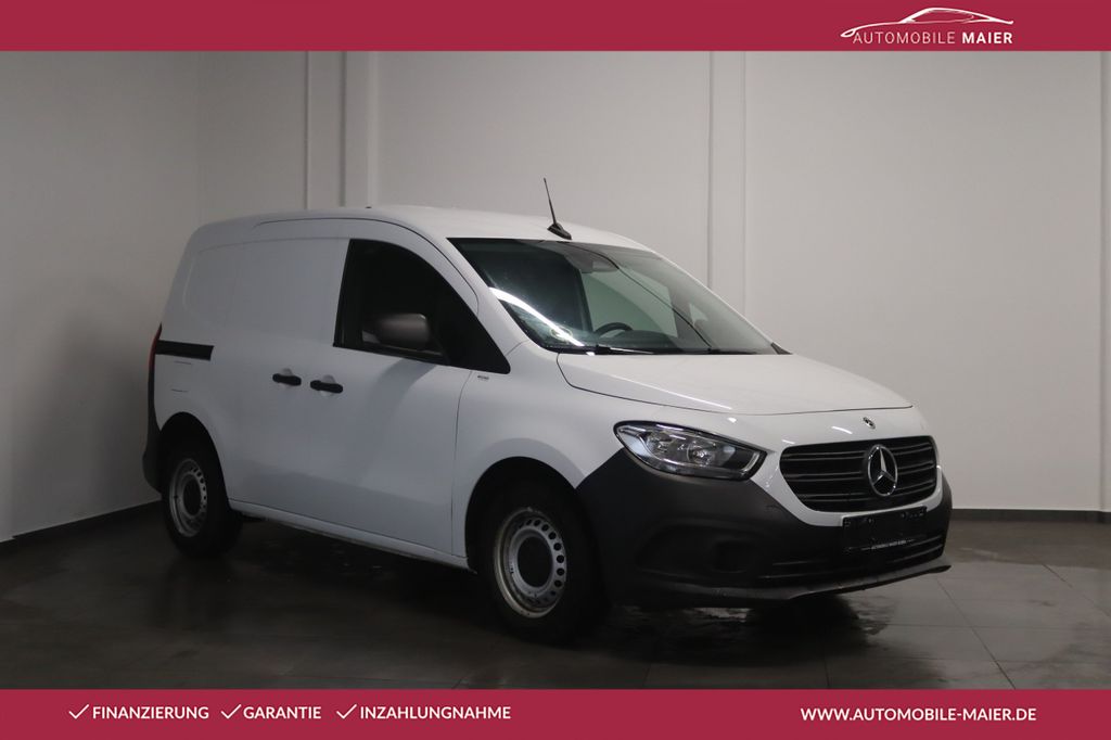 Mercedes-Benz Citan 2022 г. Белый, пробег 49300 км