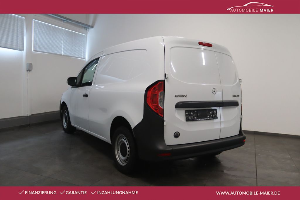 Mercedes-Benz Citan 2022 г. Белый, пробег 49300 км