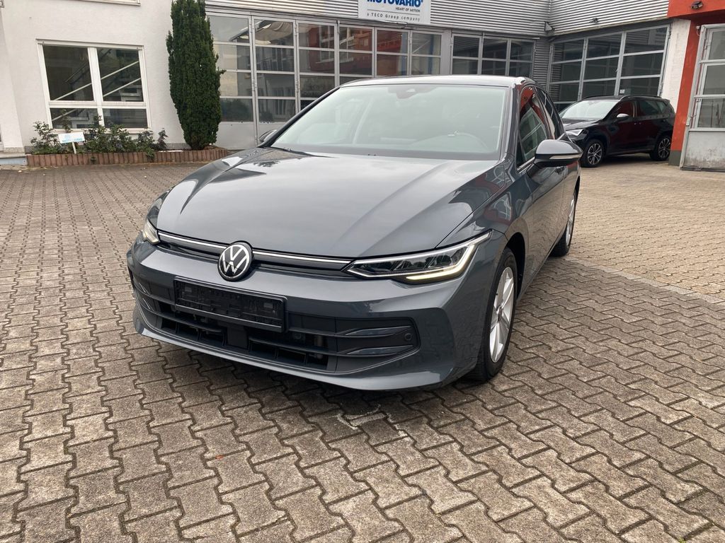 Volkswagen Golf 2025 г. Серый, пробег 57000 км