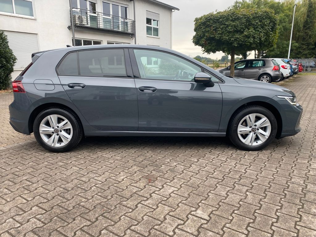 Volkswagen Golf 2025 г. Серый, пробег 57000 км