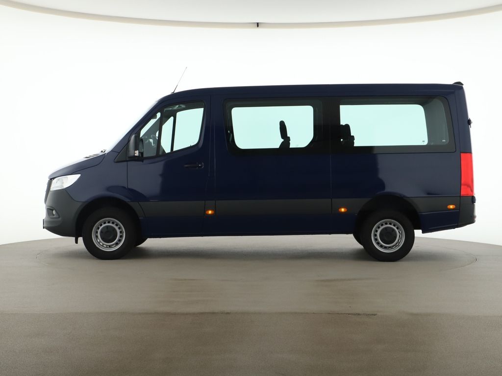 Mercedes-Benz SPRINTER 2024 г. Синий, пробег 17800 км