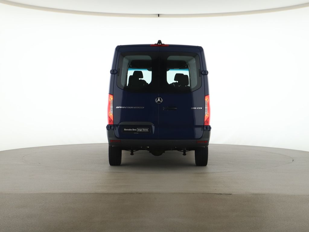 Mercedes-Benz SPRINTER 2024 г. Синий, пробег 17800 км