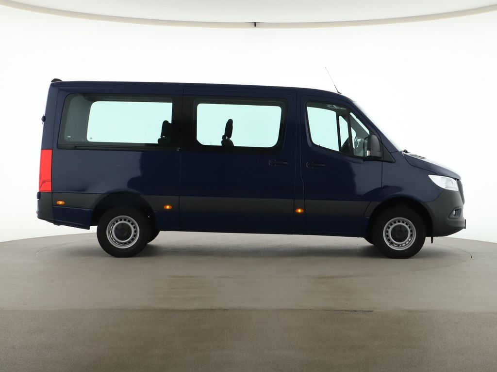 Mercedes-Benz SPRINTER 2024 г. Синий, пробег 17800 км