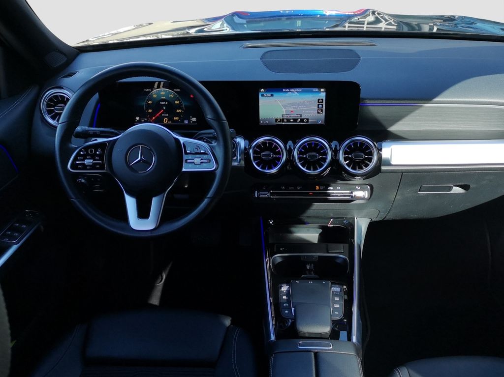Mercedes-Benz GLB 220 2022 г. Чёрный, пробег 45564 км