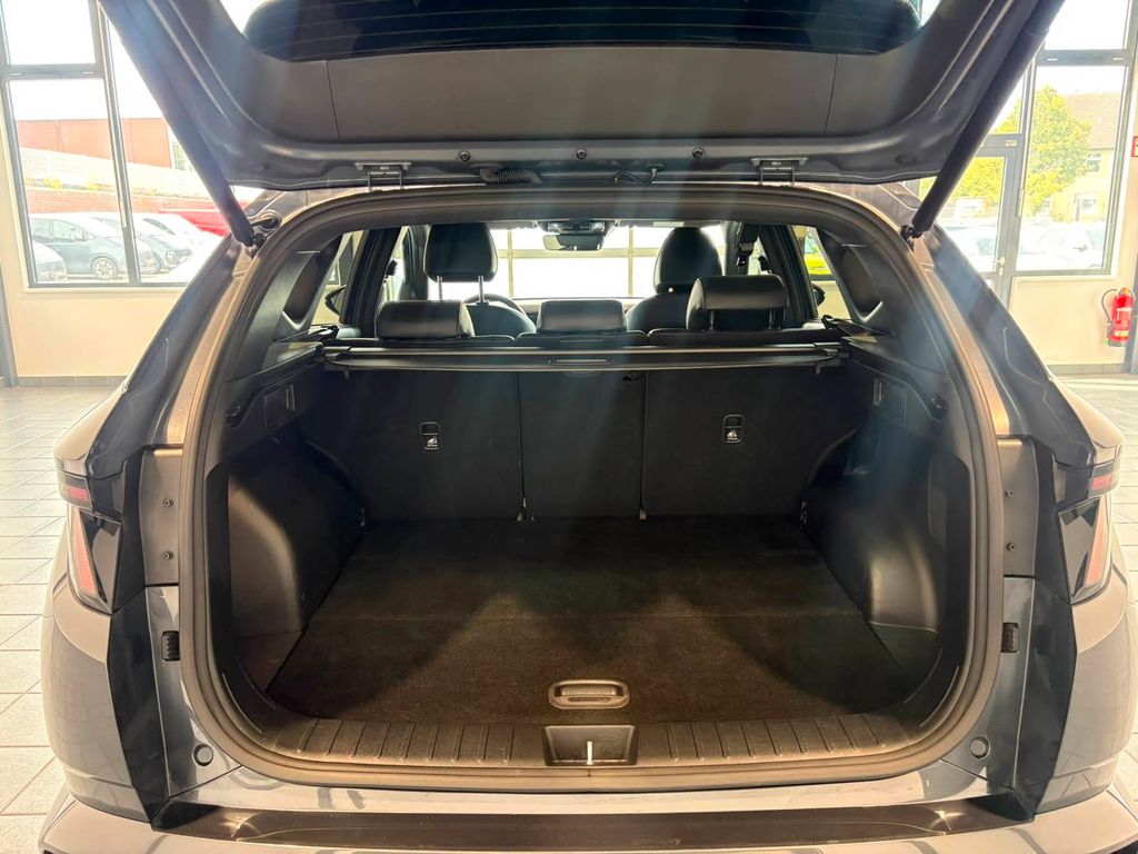 Hyundai Tucson 2023 г. Чёрный, пробег 40698 км