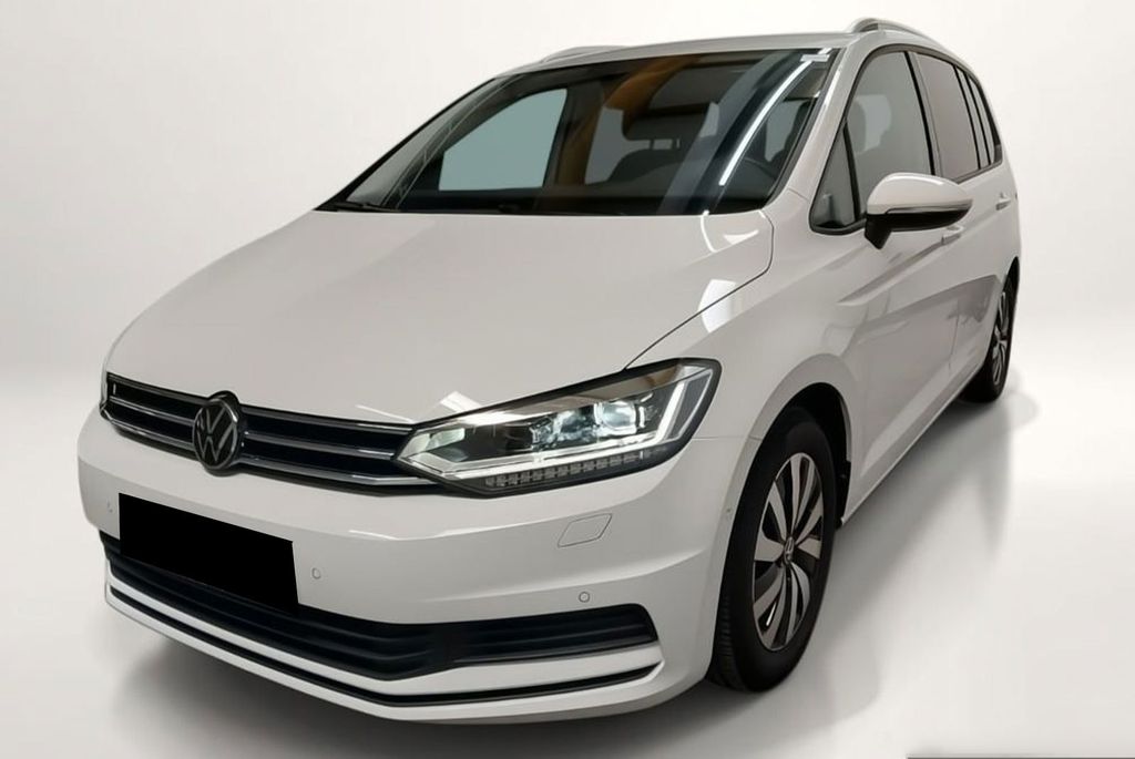 Volkswagen Touran 2025 г. Белый, пробег 26752 км