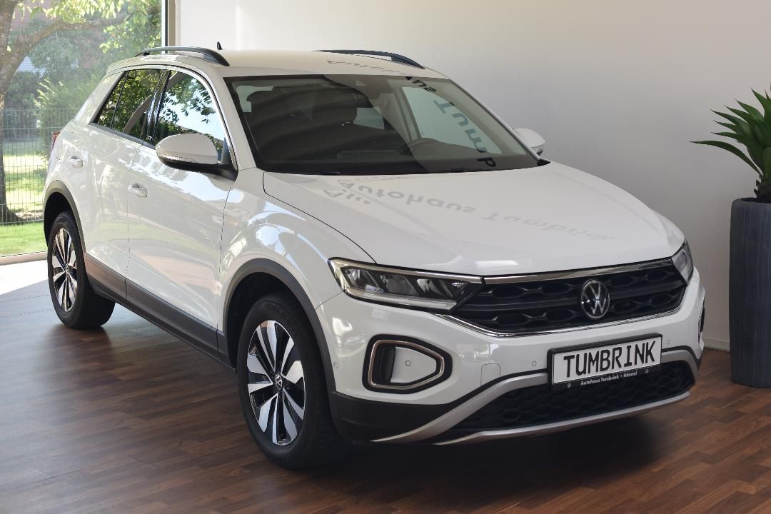 Volkswagen T-Roc 2023 г. Белый, пробег 56300 км
