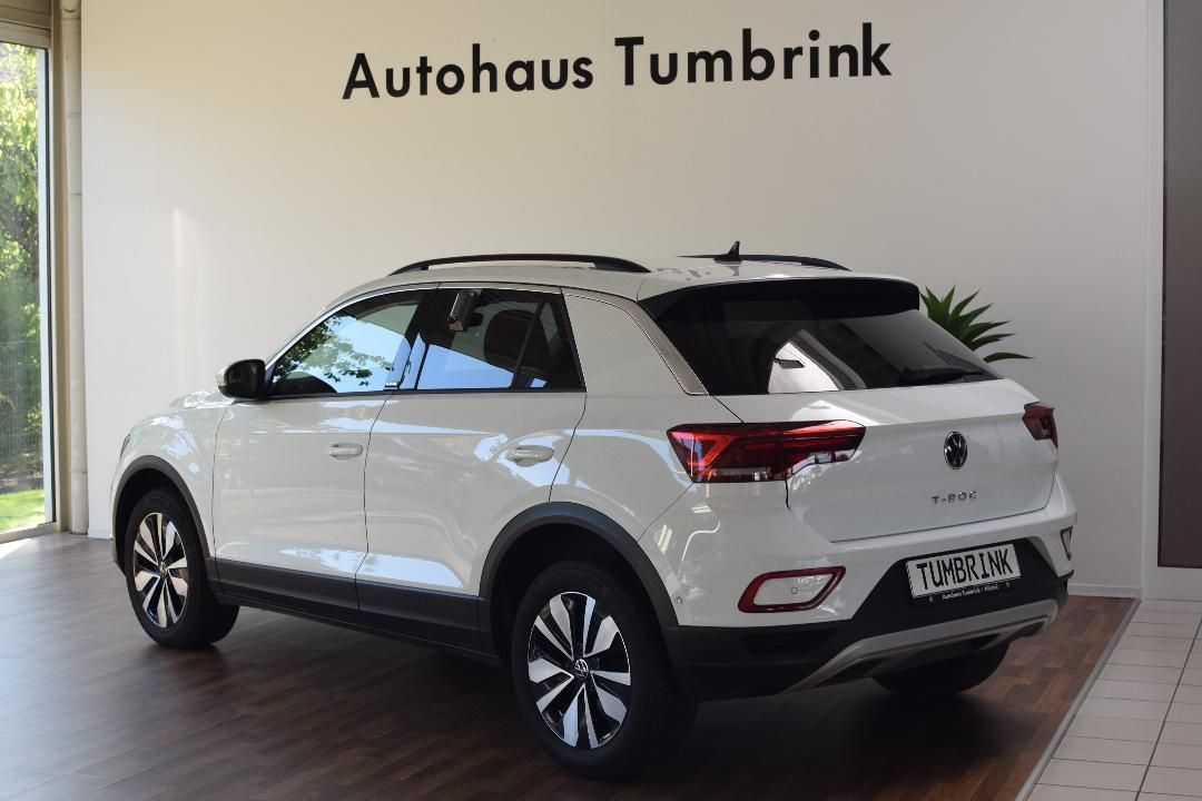Volkswagen T-Roc 2023 г. Белый, пробег 56300 км