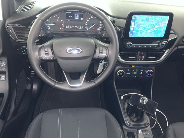 Ford Fiesta 2022 г. Белый, пробег 50000 км