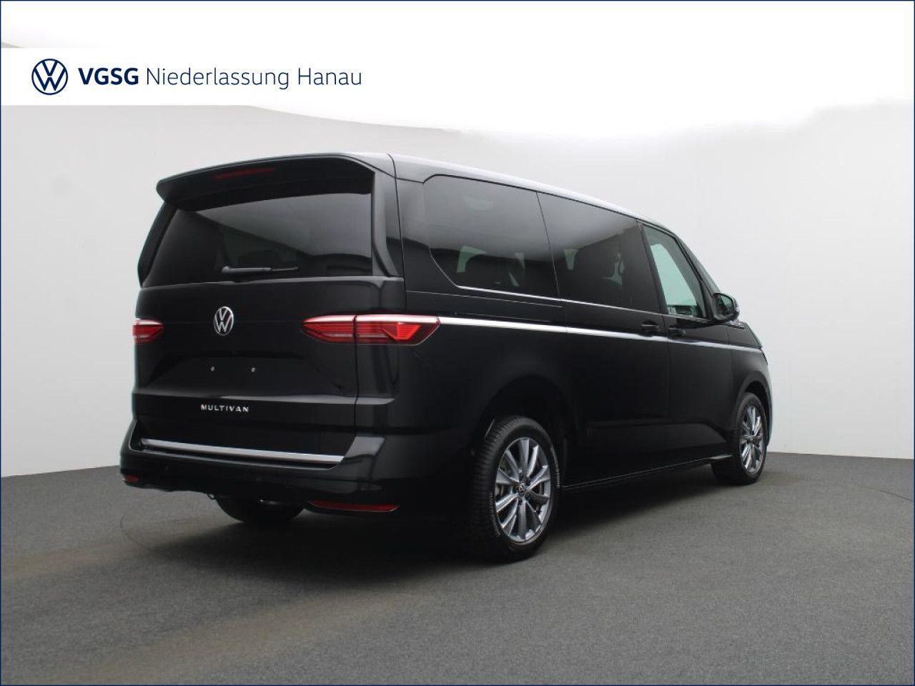 Volkswagen T7 MULTIVAN 2025 г. Чёрный, пробег 11566 км