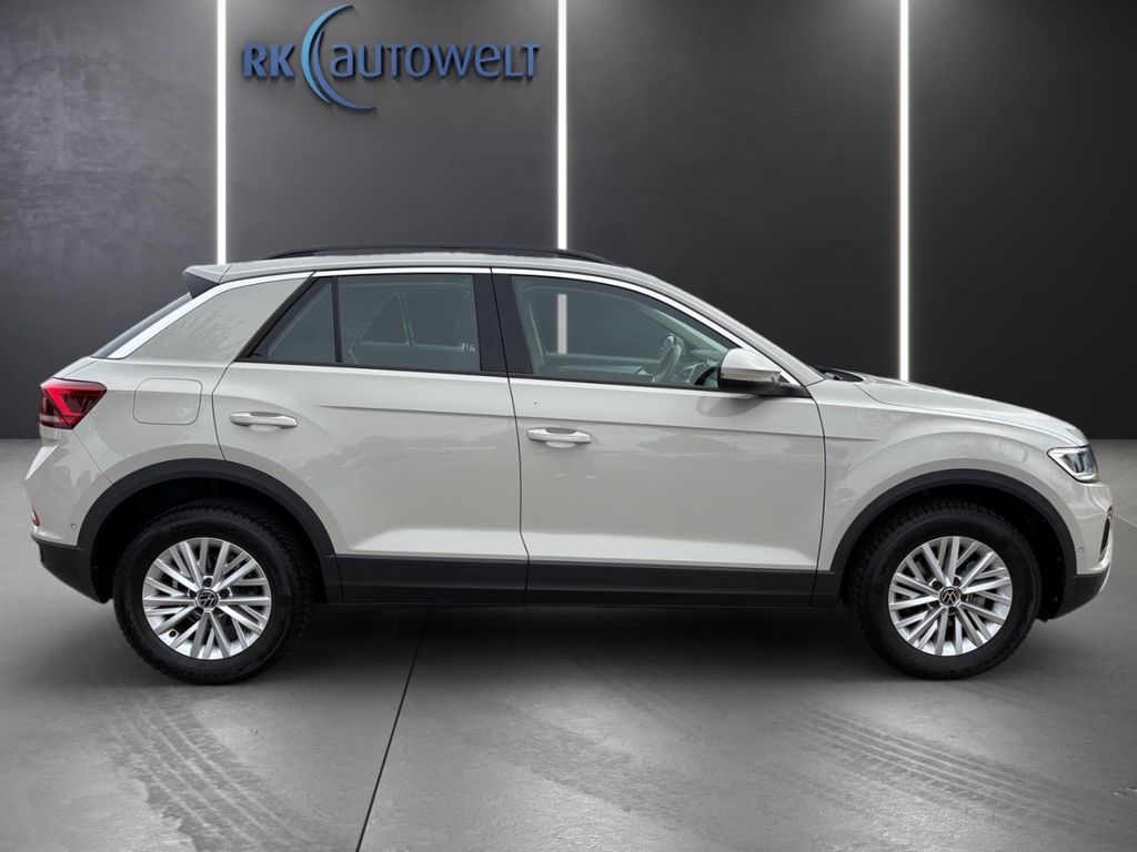 Volkswagen T-Roc 2022 г. Серый, пробег 9992 км