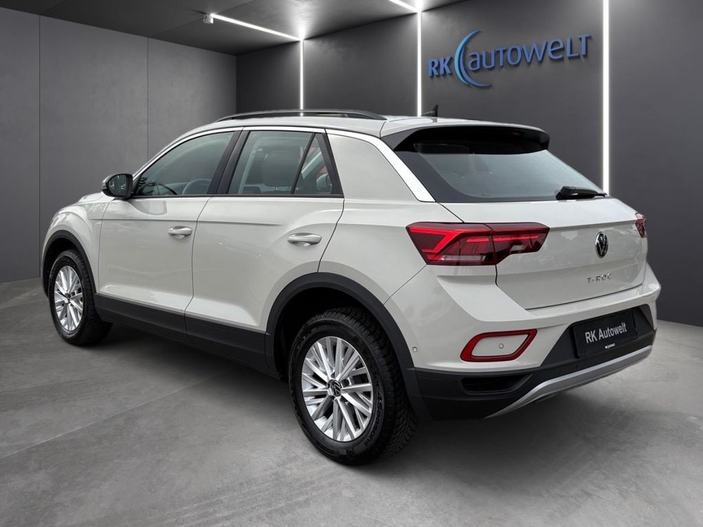 Volkswagen T-Roc 2022 г. Серый, пробег 9992 км