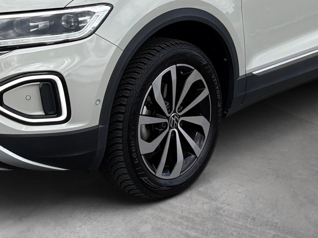 Volkswagen T-Roc 2023 г. Серый, пробег 51593 км