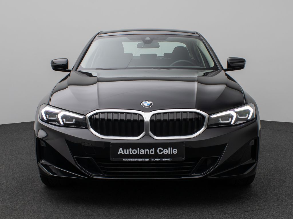 BMW 318 2024 г. Чёрный, пробег 46017 км