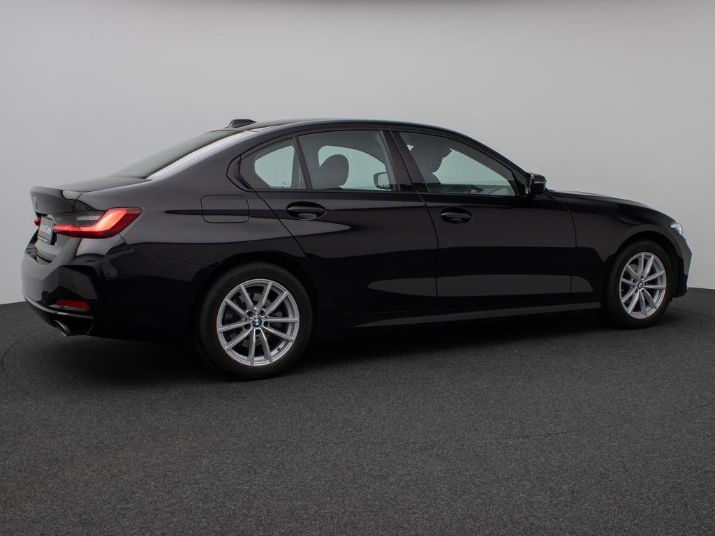 BMW 318 2024 г. Чёрный, пробег 46017 км